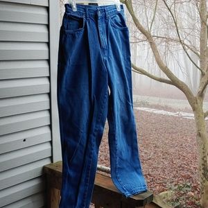 Vintage Chic Jean's, indigo colored.